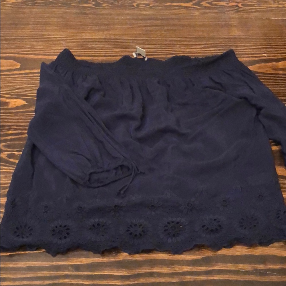 Lucky Brand Off the Shoulder Navy Blue Top